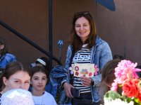 Родинне свято до Дня матері "Тепло твоїх долонь" Родинне свято до Дня матері "Тепло твоїх долонь"