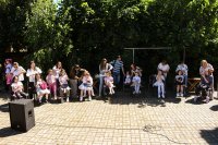 Родинне свято до Дня матері "Тепло твоїх долонь" Родинне свято до Дня матері "Тепло твоїх долонь"