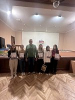 На пленері «Карпатський Барбізон» в рамках ЕКО АРТ ПРОЕКТУ «Срібний дзвін» На пленері «Карпатський Барбізон» в рамках ЕКО АРТ ПРОЕКТУ «Срібний дзвін»
